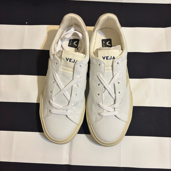 Veja Campo Canvas Sneakers White Pierre - Picture 2 of 6